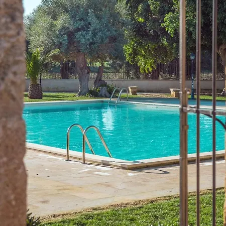 Alloggio per agriturismo Masseria Testaferrata *